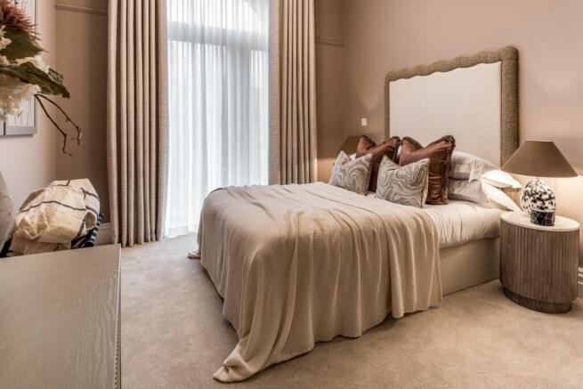 Show Apartment