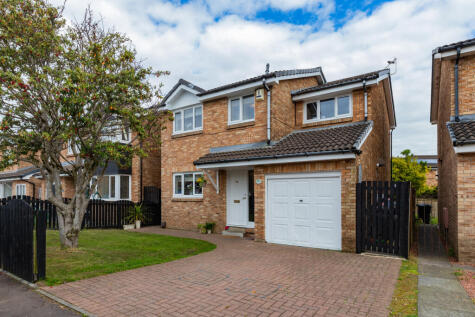 Fischer Gardens, Paisley, Renfrewshire