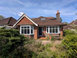 60, Queen Eleanors Road, Guildford GU2 7SN