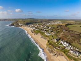 The Coach House, Loe Bar Road, Helston TR13 9ES