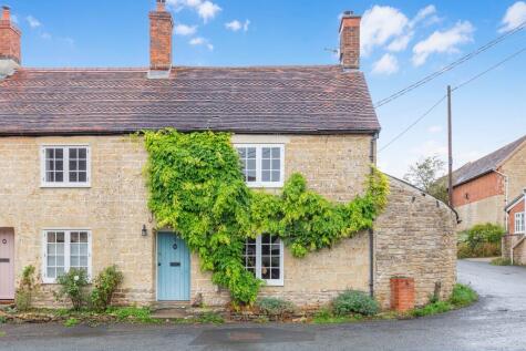 The Street, Stour Provost