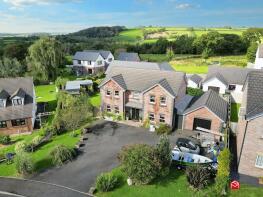 25, Maesglasnant, Cwmffrwd, Carmarthen SA31 2LR