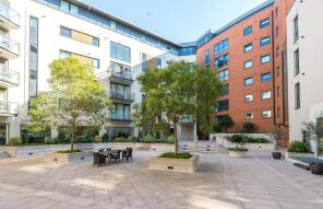 Apartment 304, 9a, Clerkenwell Road, London EC1M 5PW