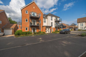 6, Centurion House, Sherman Avenue, Reading RG2 9TJ