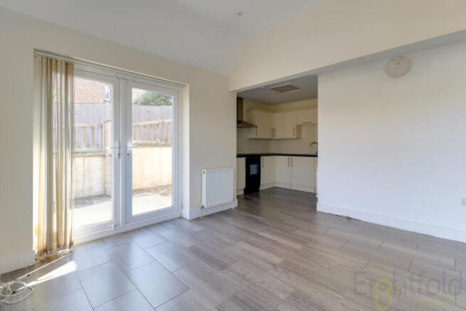 Flat 1- Living Room
