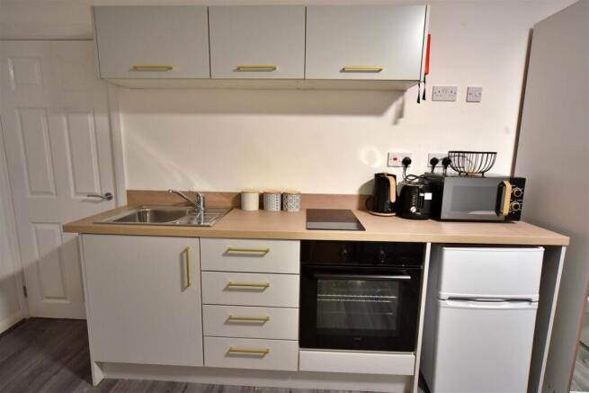 165AR_Room06_04.JPG