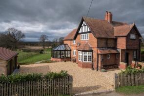 Wood Villa, Willington Lane, Willington, Tarporley CW6 0NB