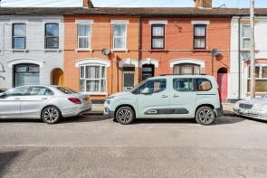 8, Gibbons Road, Bedford MK40 1DQ