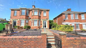 Ynys-y-farne, Lodge Road, Caerleon, Newport NP18 3RA