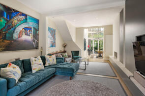 Flat 1st And 2nd Floor, 17, Fitzroy Road, London NW1 8TU