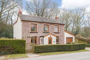 The Chestnuts, B4521 Hill House To Trebella Farm, Abergavenny NP7 8PB