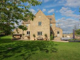 Hailey Wood House, Road From Quaker Row Past Coates House, Cirencester GL7 6JZ