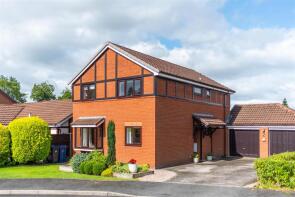 2, Sandringham Park Drive, Preston PR4 4ZS