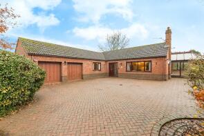 Moorcroft, Boundary Lane, Beccles NR34 7PU