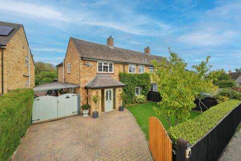 Ashfield Rise, Oakley, HP18