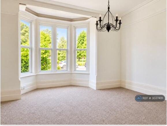 Bedroom Or Front Lounge
