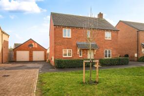 18, Loganberry Way, Henlow SG16 6GH