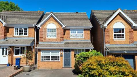 Bryony Gardens, Gillingham, SP8