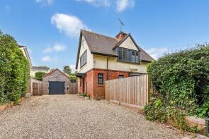 Raglans, Foundry Road, Andover SP11 7ND