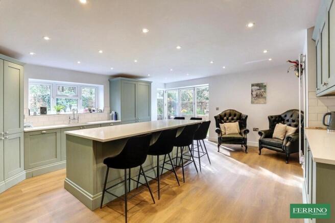 Kitchen/Dining Room