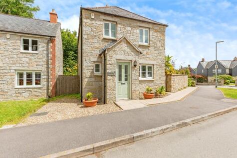 Bay View Road, St. Austell, PL26