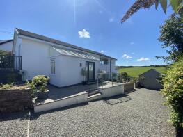 High Meadows, Smallridge Lane, Stratton, Bude EX23 9NF