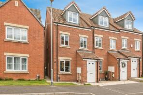 19, Lawefield Way, Wakefield WF2 8FD