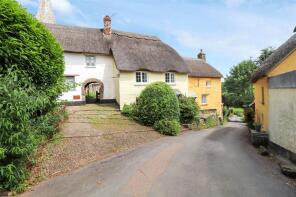 Middle Cottage, Road From Affeton Moor Cross To Woodpark Cross, Crediton EX17 4TT