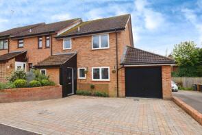 10, West Park, Andover SP11 9DA