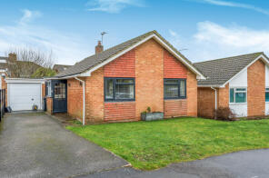 16, Elm Road, Alresford SO24 9JX