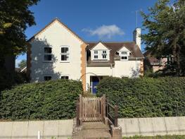 Holly House, High Street, Salisbury SP5 1DQ