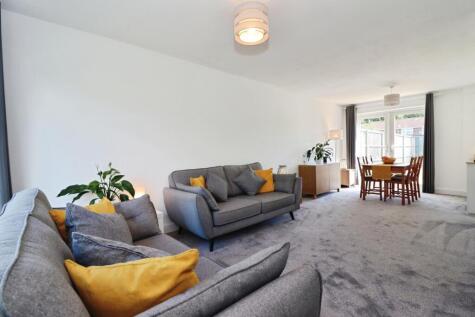 Maisemore, Yate, Bristol, Gloucestershire, BS37