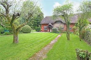 Chestnut Cottage, Farleigh Road, Basingstoke RG25 2DZ