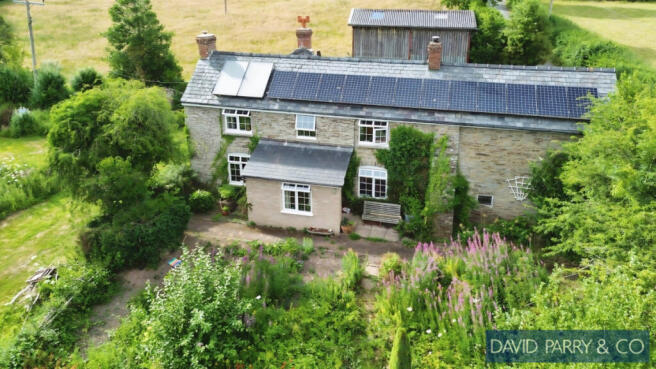 Attractive Smallholding Country Property
