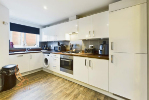 11, Stope Avenue, Kinsley, Pontefract WF9 5FP