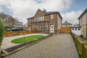 24, Stoney Lane, Lightcliffe, Halifax HX3 8TW