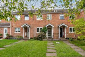 21, Oak Tree Close, Winchester SO21 1UT