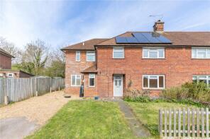 27, Babs Field, Bentley, Farnham GU10 5LS