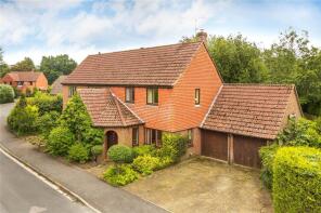 11, Meadow Way, Rowledge, Farnham GU10 4DY