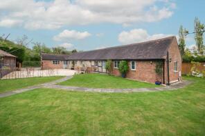 Weirdale Lodge, Moorend Road, Gloucester GL19 4NS