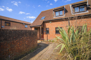 5, Holmes Meadow, Harlow CM19 5SG