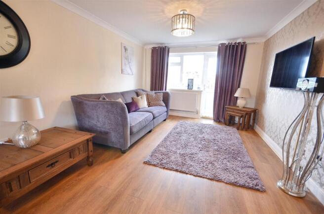 Lounge / Dining Room