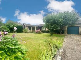 Sheigra, Great Moor Road, Hutton Buscel, Scarborough YO13 9LW