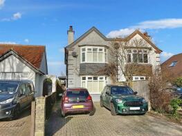 60, Park Avenue, Eastbourne BN21 2XS