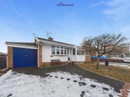 137, Pont Adam Crescent, Ruabon, Wrexham LL14 6EG