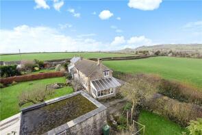 Weavers, Little Silver, Middle Chinnock, Crewkerne TA18 7PN