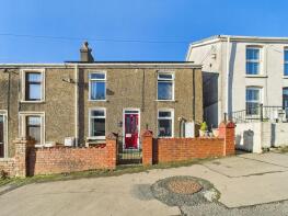 12, Heol Y Graig, Clydach, Swansea SA6 5BZ