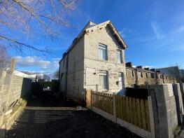 8, Short Row, Brighouse Road, Bradford BD12 0QJ