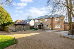 Beechgrove, Main Road, Bentley, Farnham GU10 5HU