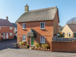 9, Foxglove Way, Bridport DT6 4SQ